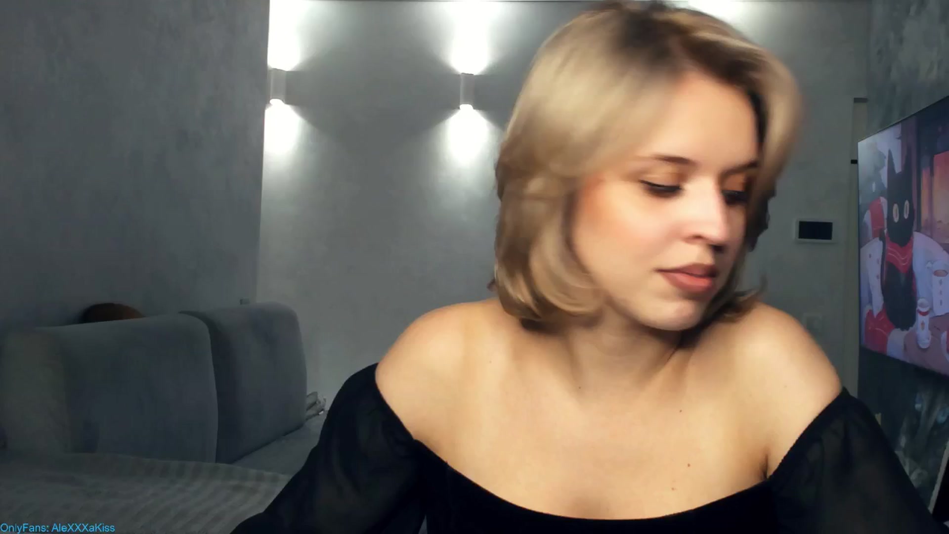 Gallery image thumbnail from AleXXXaKiss's myfreecams stream on, 12/14/2024, 21:10 image 7 of 20