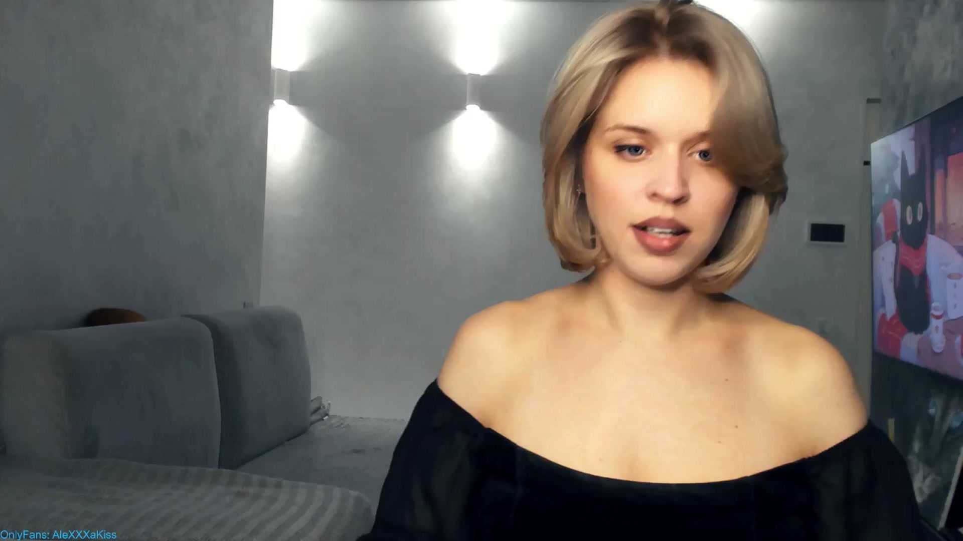 Gallery image thumbnail from AleXXXaKiss's myfreecams stream on, 12/14/2024, 21:10 image 8 of 20