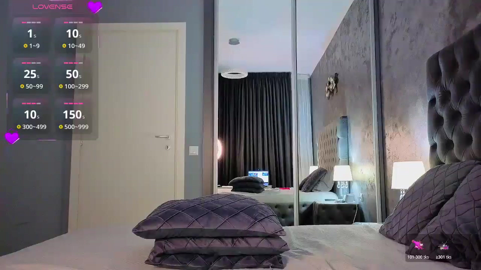 Gallery image thumbnail from Ale_xA's myfreecams stream on, 04/28/2026, 24:01 image 10 of 20