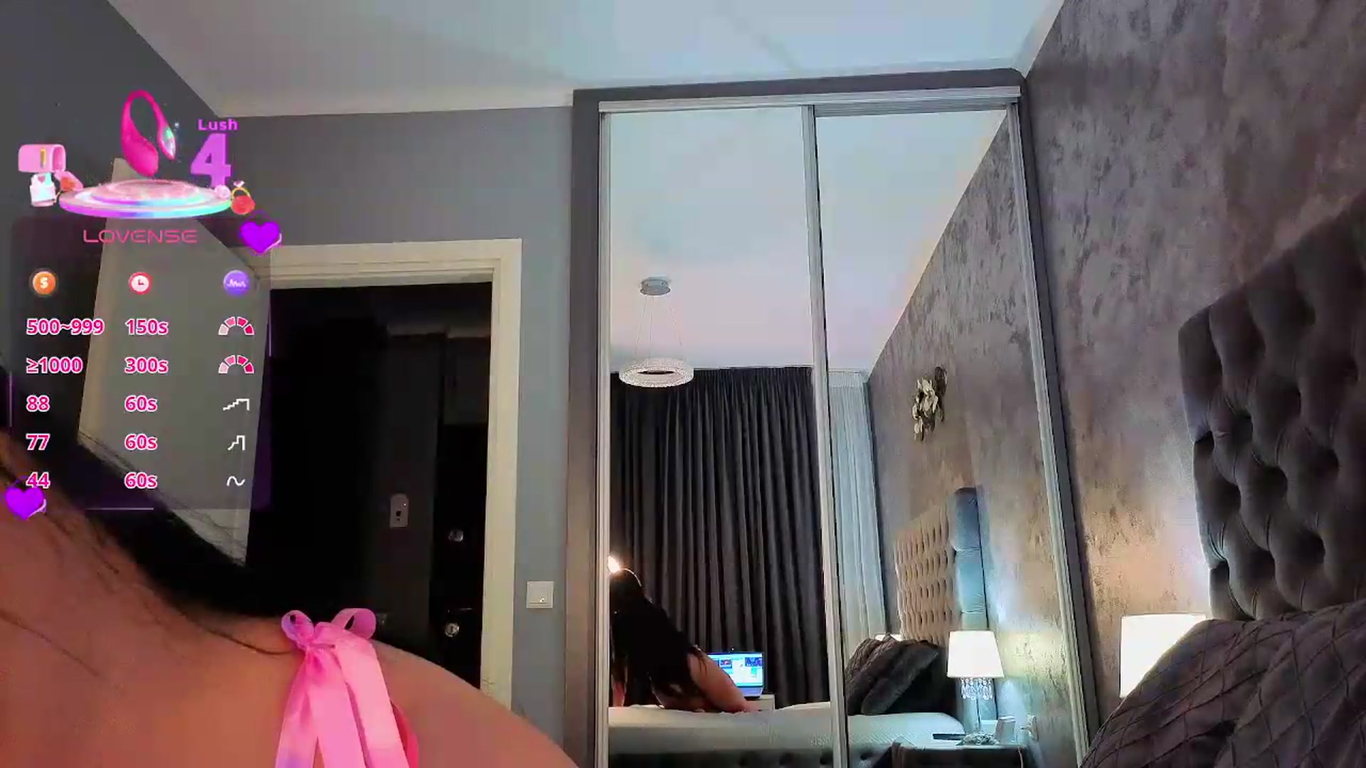 Gallery image thumbnail from Ale_xA's myfreecams stream on, 06/18/2026, 23:17 image 6 of 20