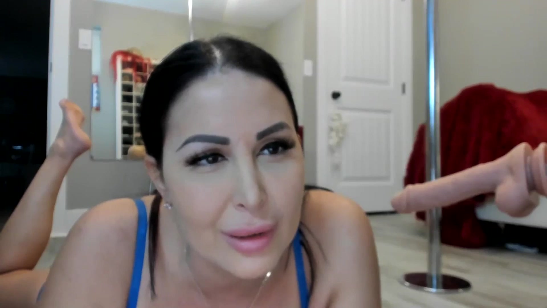 Gallery image thumbnail from AleahJasmine's myfreecams stream on, 01/27/2024, 22:10 image 20 of 20