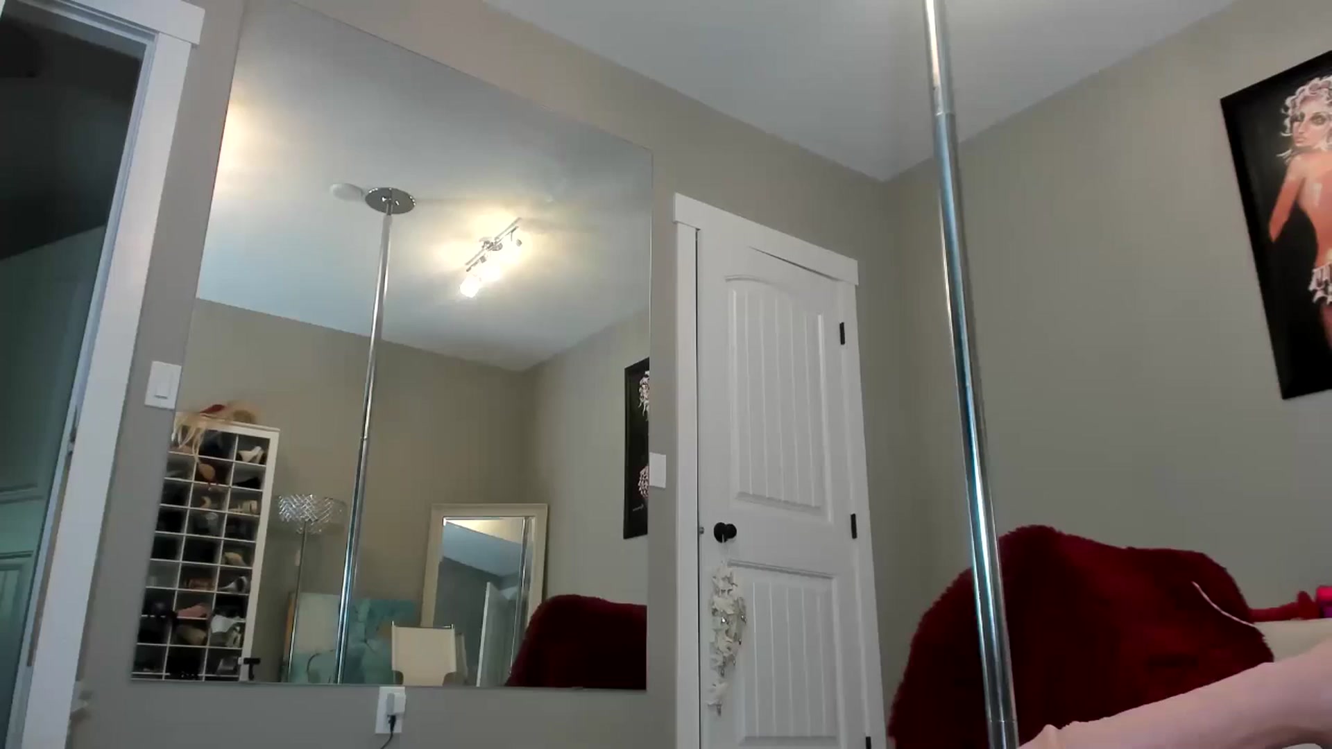 Gallery image thumbnail from AleahJasmine's myfreecams stream on, 07/01/2024, 23:03 image 9 of 20