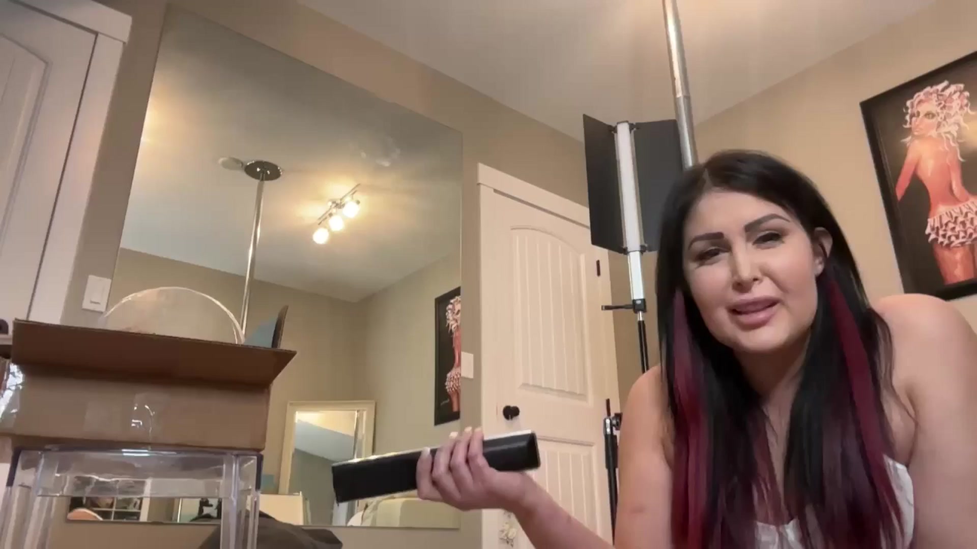 Gallery image thumbnail from AleahJasmine's myfreecams stream on, 12/11/2024, 23:40 image 1 of 20