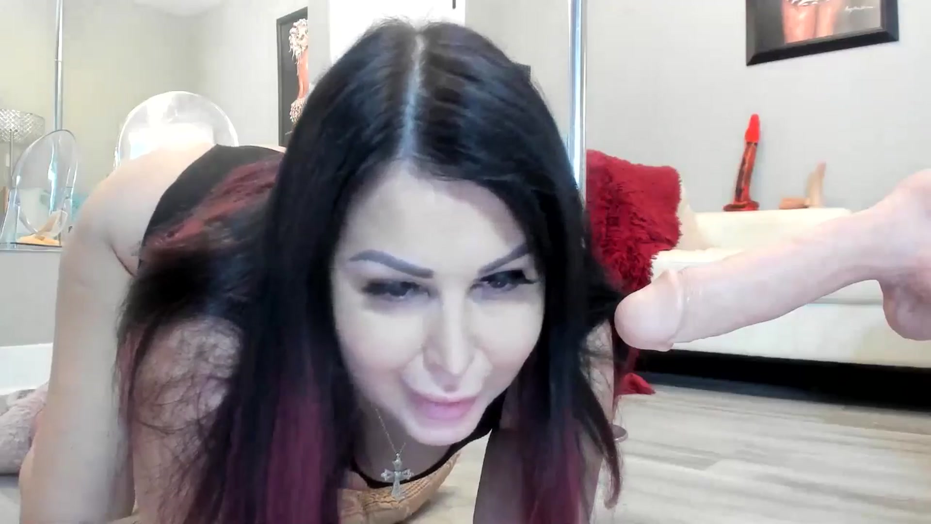 Gallery image thumbnail from AleahJasmine's myfreecams stream on, 12/16/2024, 01:56 image 7 of 20