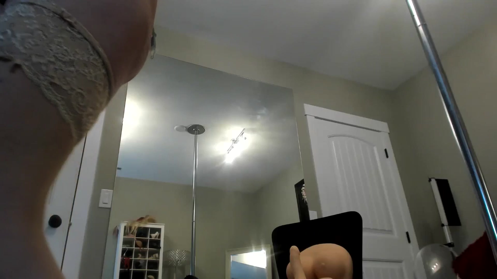 Gallery image thumbnail from AleahJasmine's myfreecams stream on, 01/16/2025, 21:30 image 16 of 20