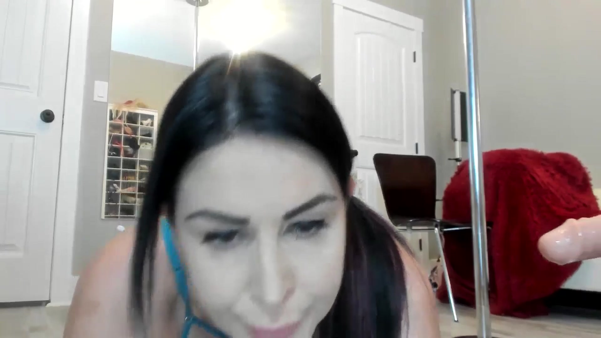 Gallery image thumbnail from AleahJasmine's myfreecams stream on, 07/09/2025, 24:36 image 6 of 20