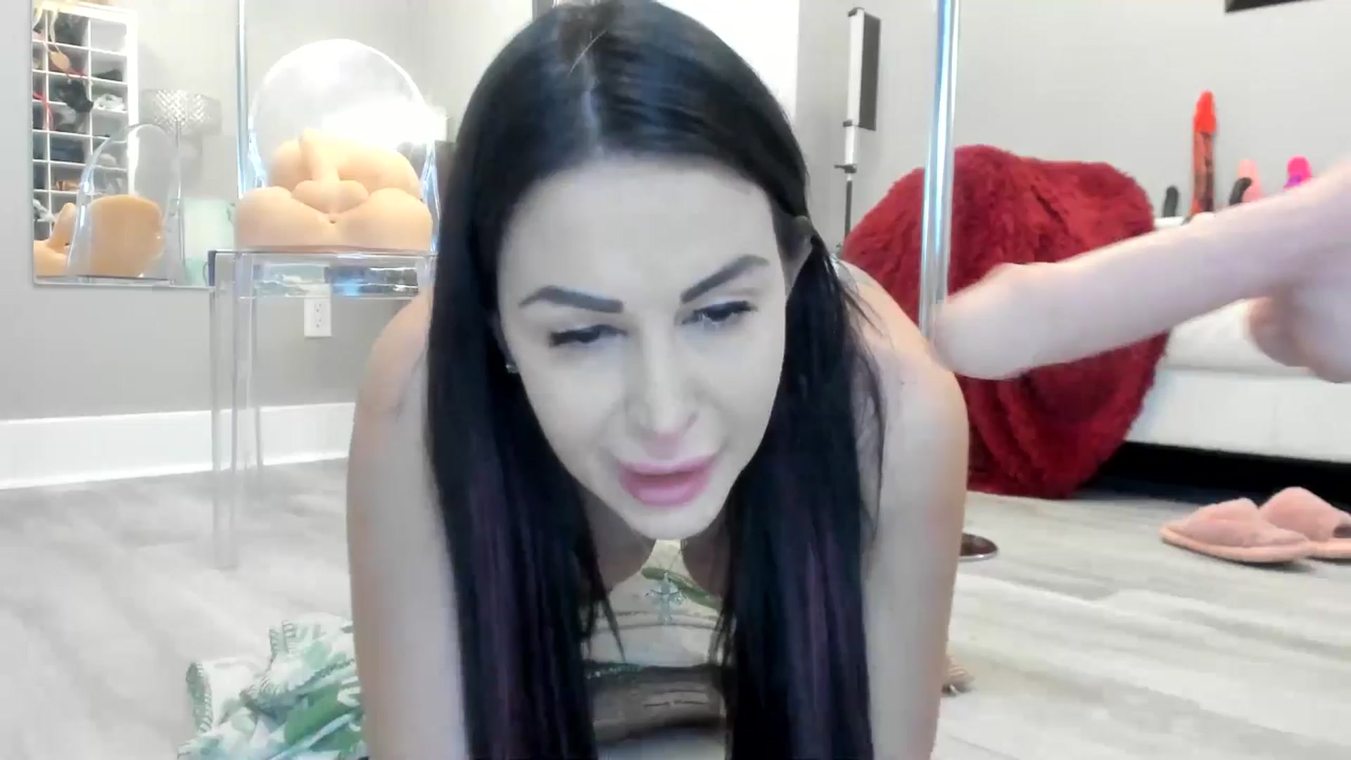 Gallery image thumbnail from AleahJasmine's myfreecams stream on, 07/11/2025, 24:26 image 8 of 20