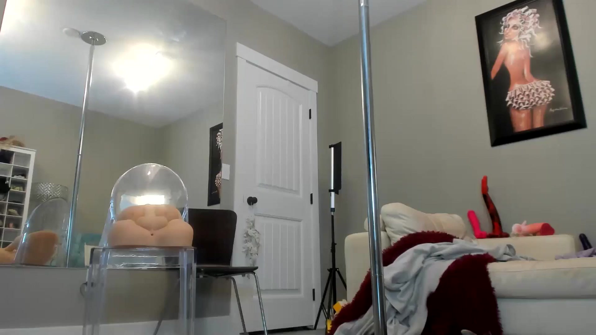 Gallery image thumbnail from AleahJasmine's myfreecams stream on, 09/16/2025, 24:03 image 2 of 20