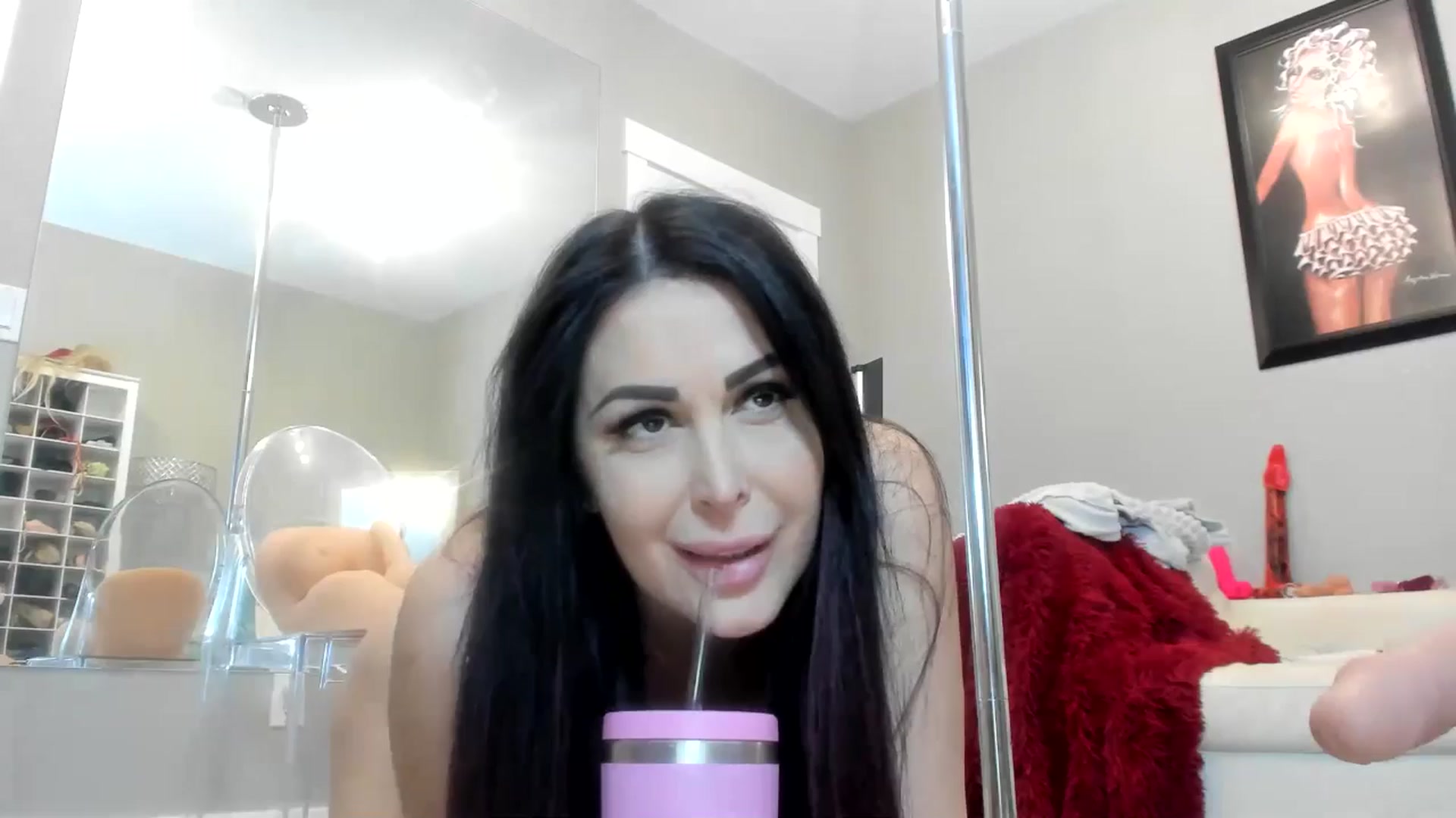 Gallery image thumbnail from AleahJasmine's myfreecams stream on, 09/26/2025, 04:29 image 15 of 20