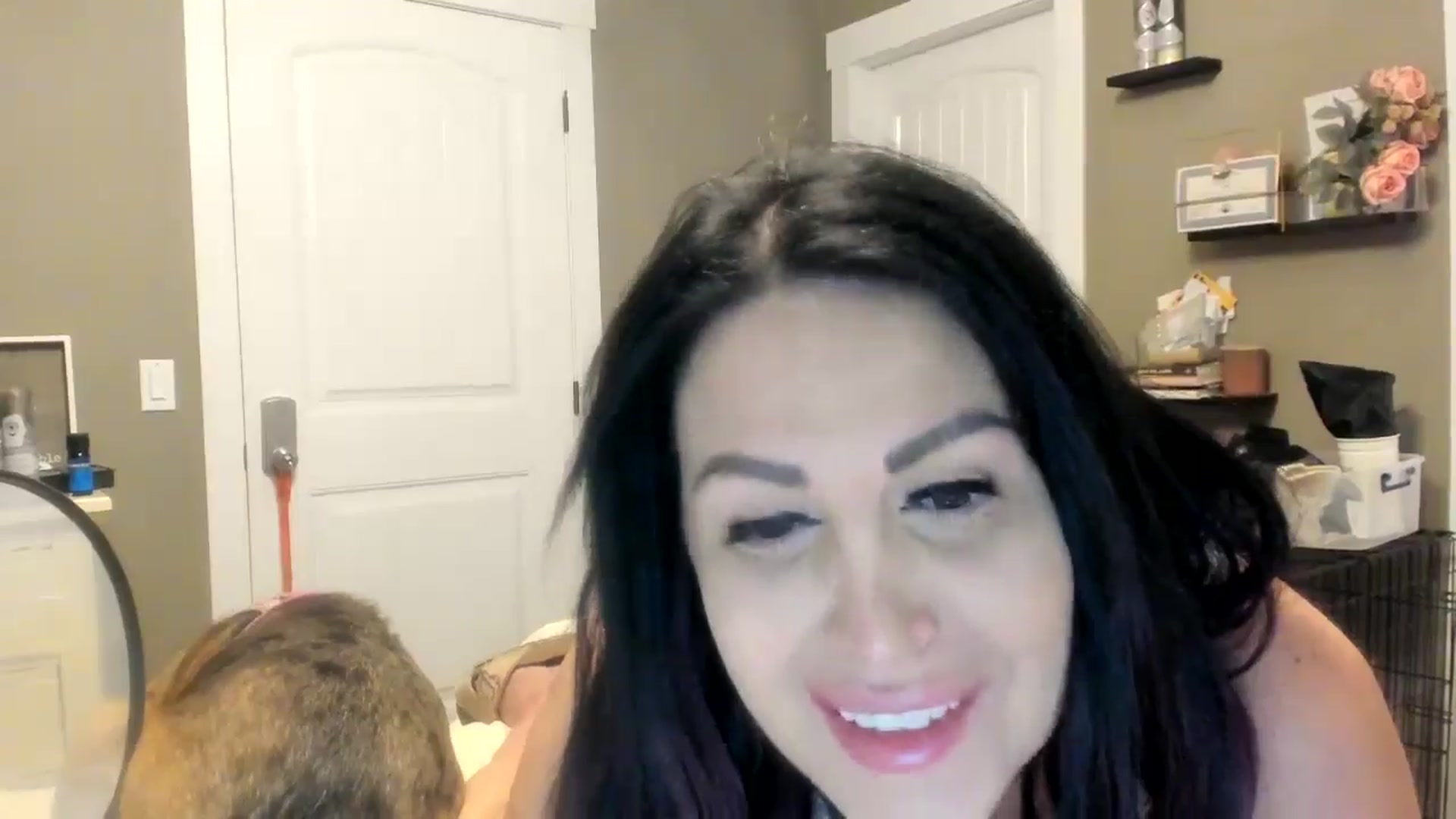 Gallery image thumbnail from AleahJasmine's myfreecams stream on, 10/06/2025, 05:02 image 2 of 20