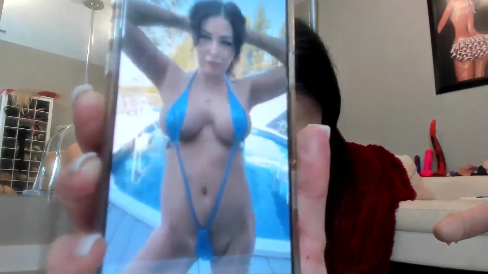 Gallery image thumbnail from AleahJasmine's myfreecams stream on, 11/09/2025, 15:23 image 12 of 20
