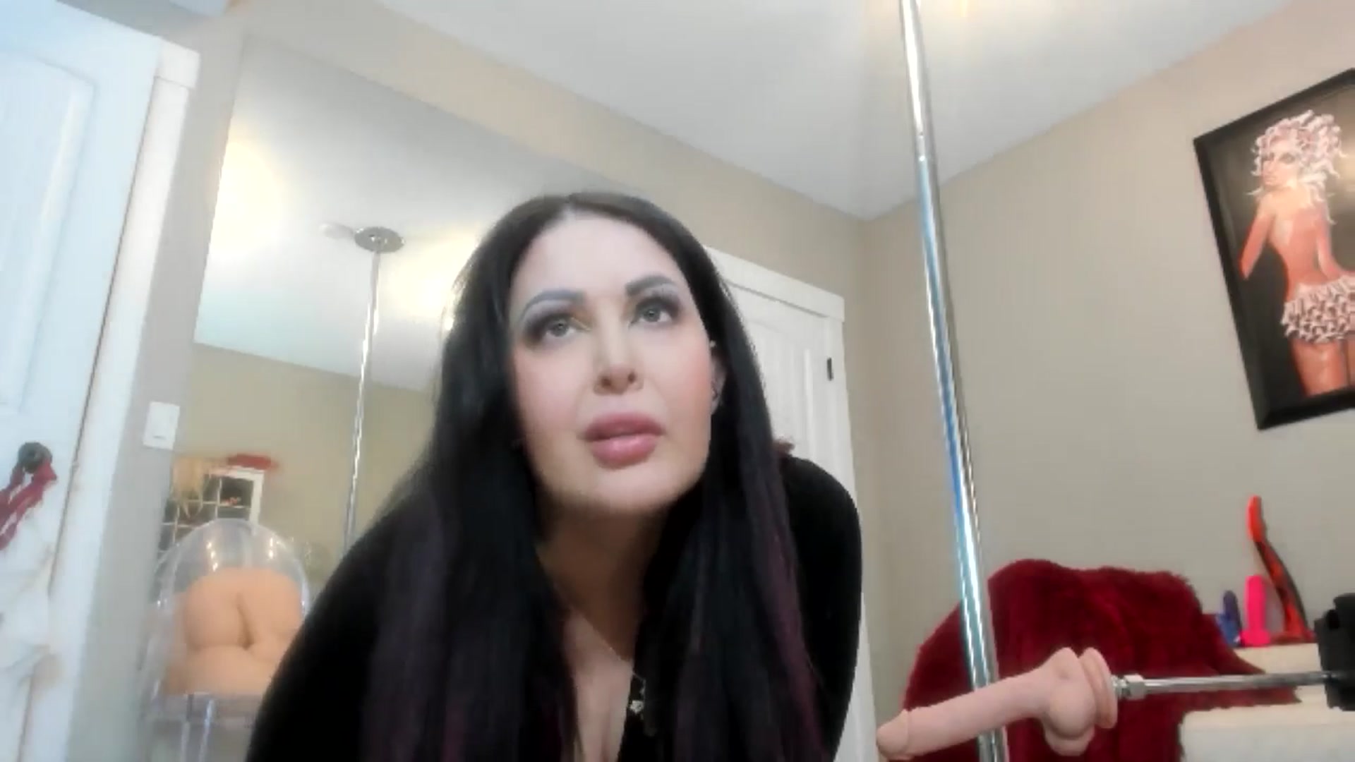 Gallery image thumbnail from AleahJasmine's myfreecams stream on, 01/01/2026, 08:11 image 13 of 20