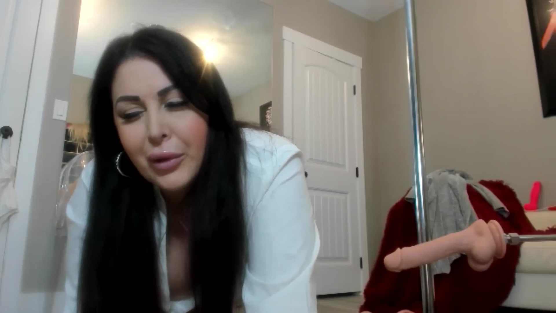 Gallery image thumbnail from AleahJasmine's myfreecams stream on, 01/15/2026, 08:50 image 6 of 20
