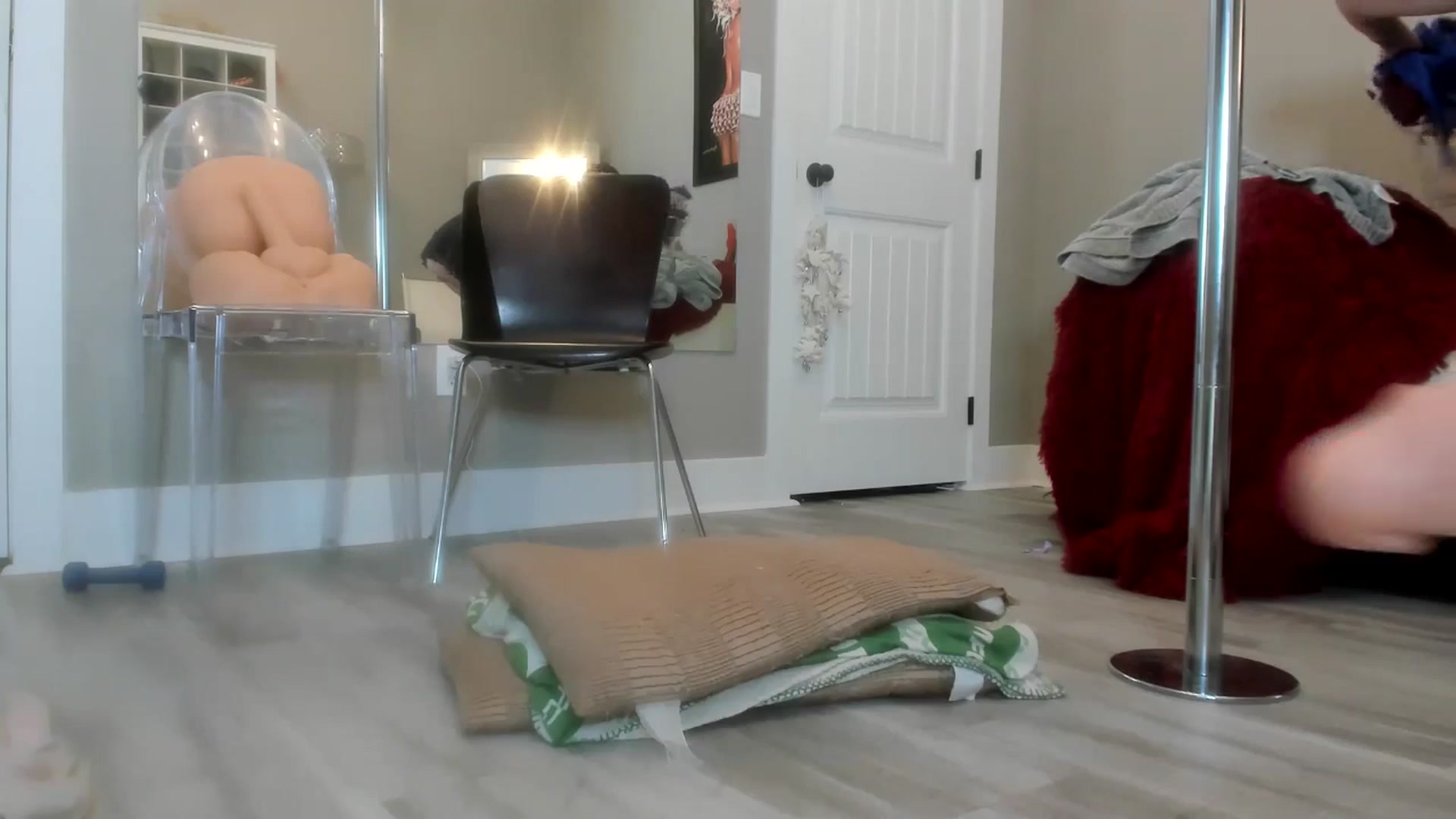 Gallery image thumbnail from AleahJasmine's myfreecams stream on, 03/16/2026, 05:22 image 18 of 20