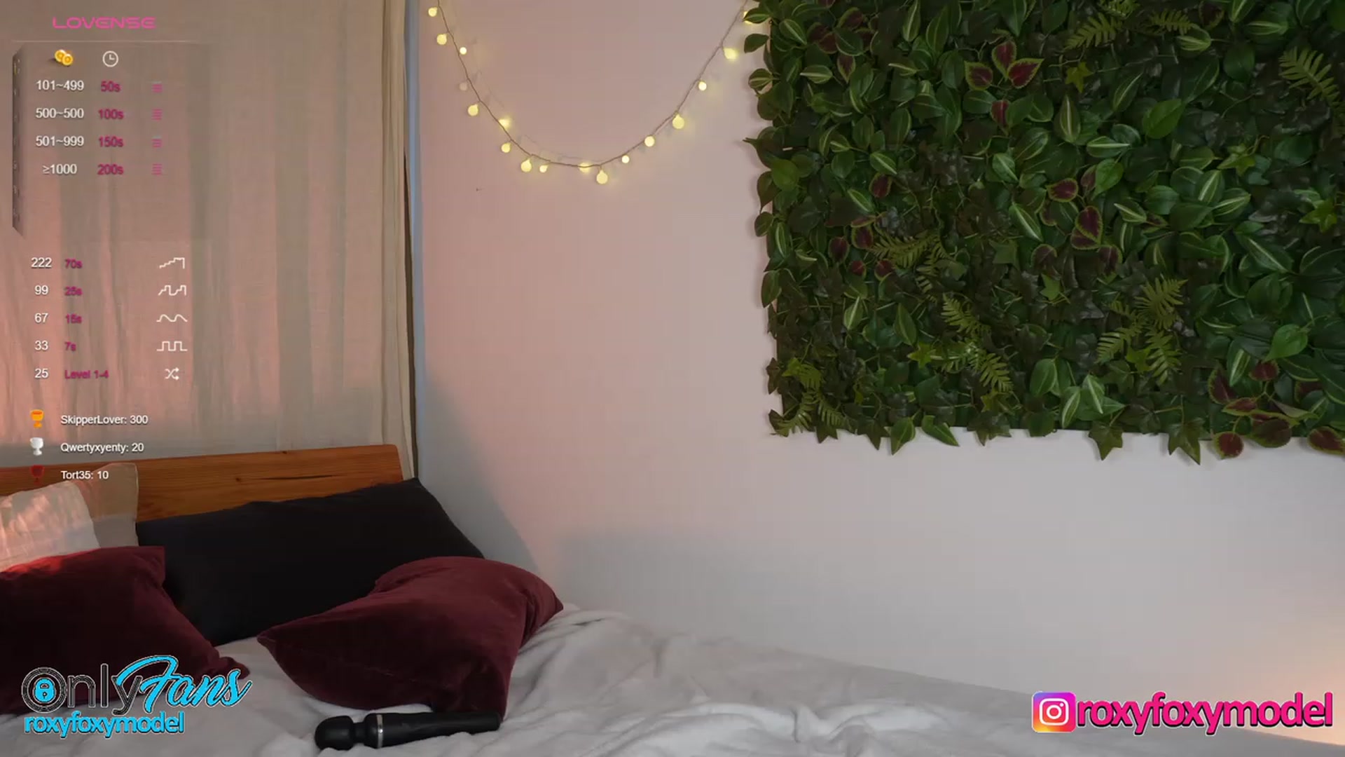 Gallery image thumbnail from AlecsaFox's myfreecams stream on, 02/15/2024, 16:28 image 8 of 20