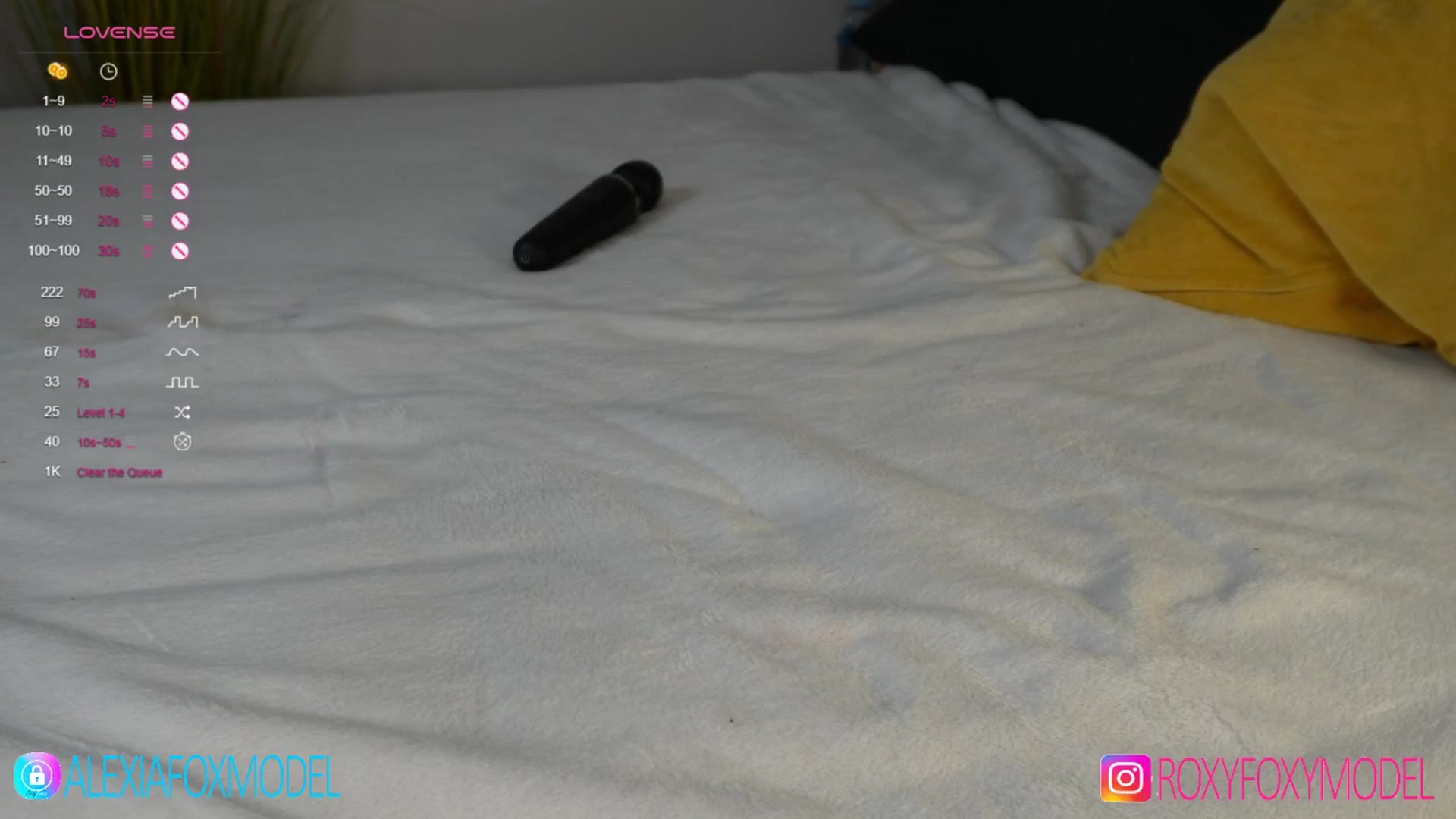 Gallery image thumbnail from AlecsaFox's myfreecams stream on, 05/12/2024, 12:13 image 16 of 20