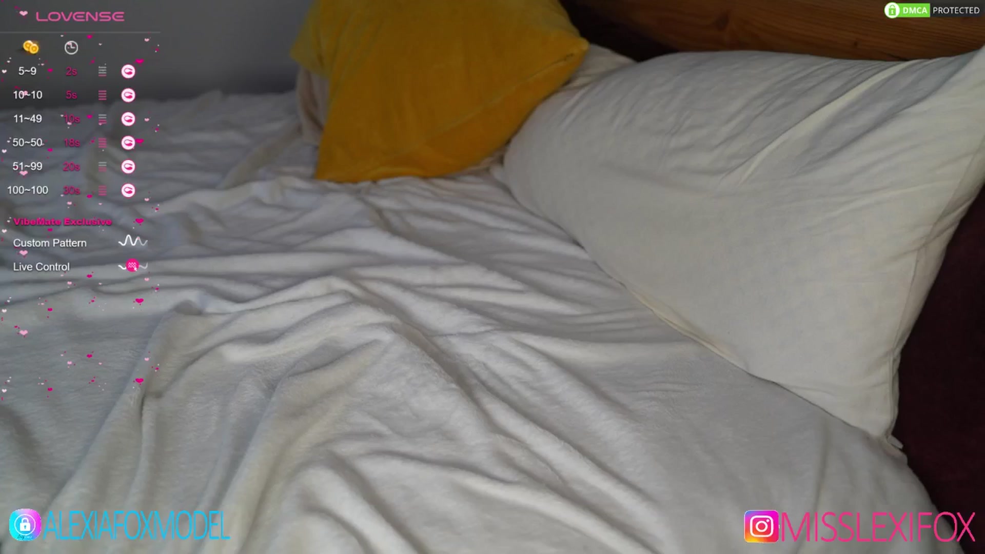 Gallery image thumbnail from AlecsaFox's myfreecams stream on, 08/05/2024, 19:30 image 1 of 20