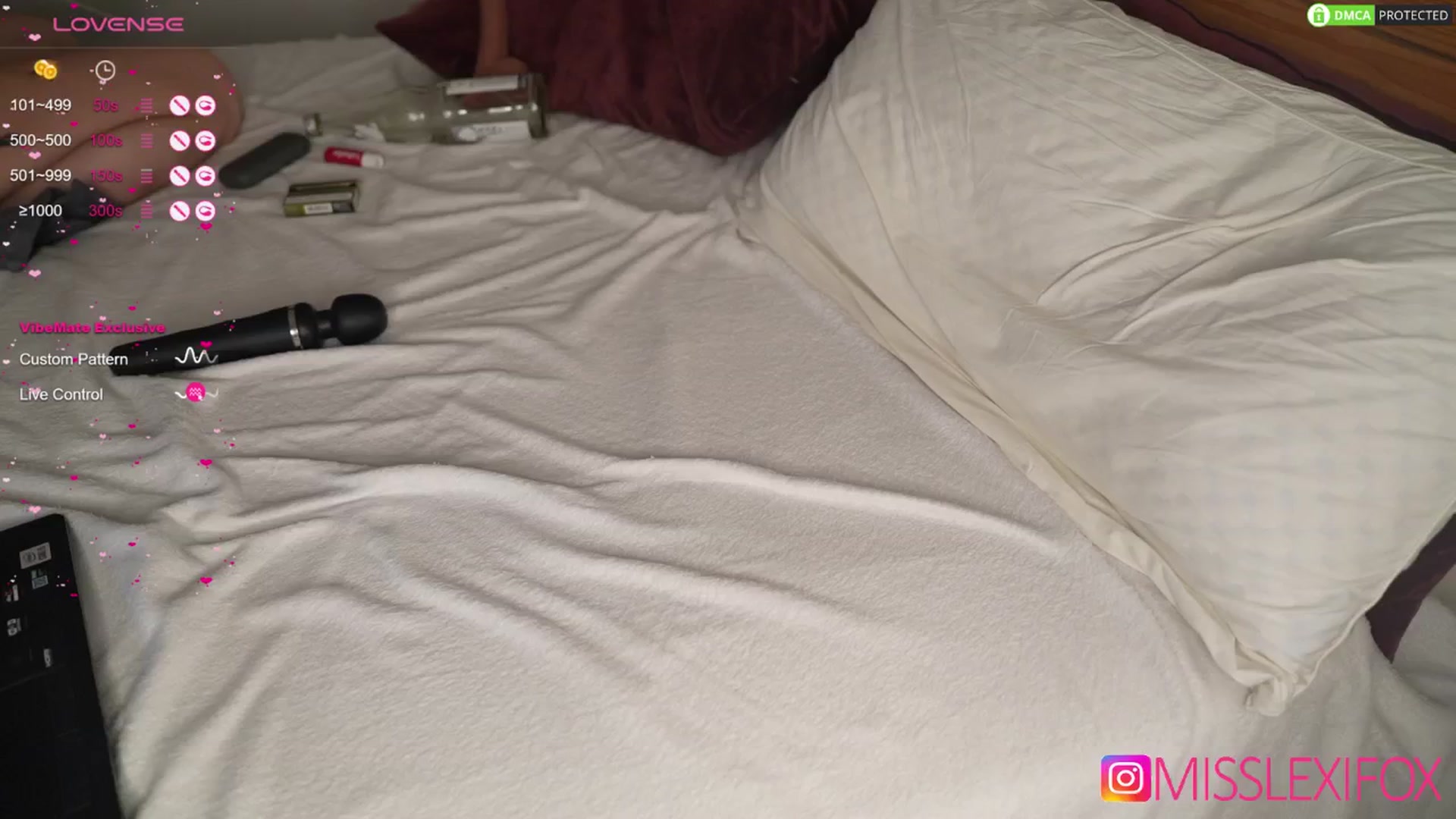 Gallery image thumbnail from AlecsaFox's myfreecams stream on, 01/15/2025, 17:36 image 4 of 20