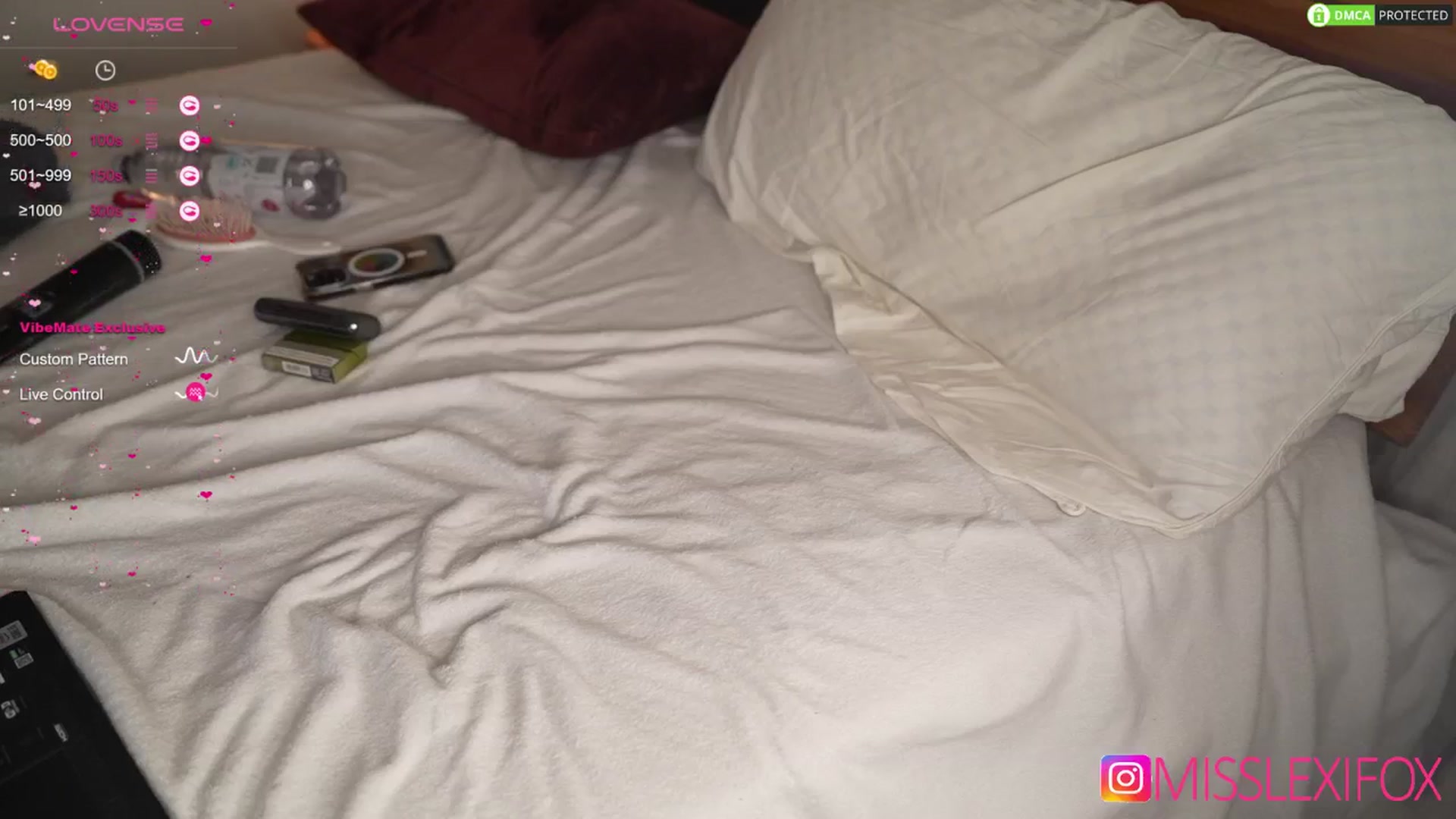Gallery image thumbnail from AlecsaFox's myfreecams stream on, 01/24/2025, 11:15 image 12 of 20