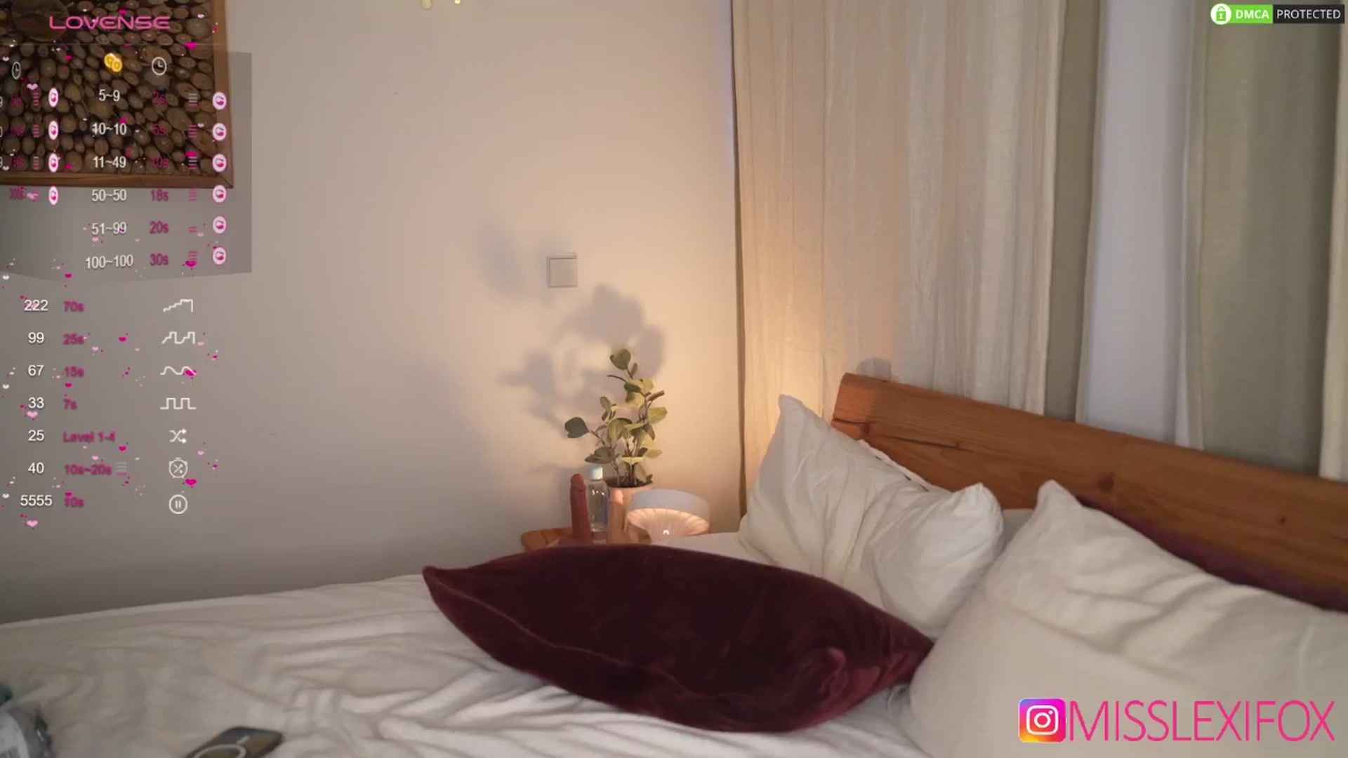 Gallery image thumbnail from AlecsaFox's myfreecams stream on, 02/17/2025, 14:07 image 12 of 20