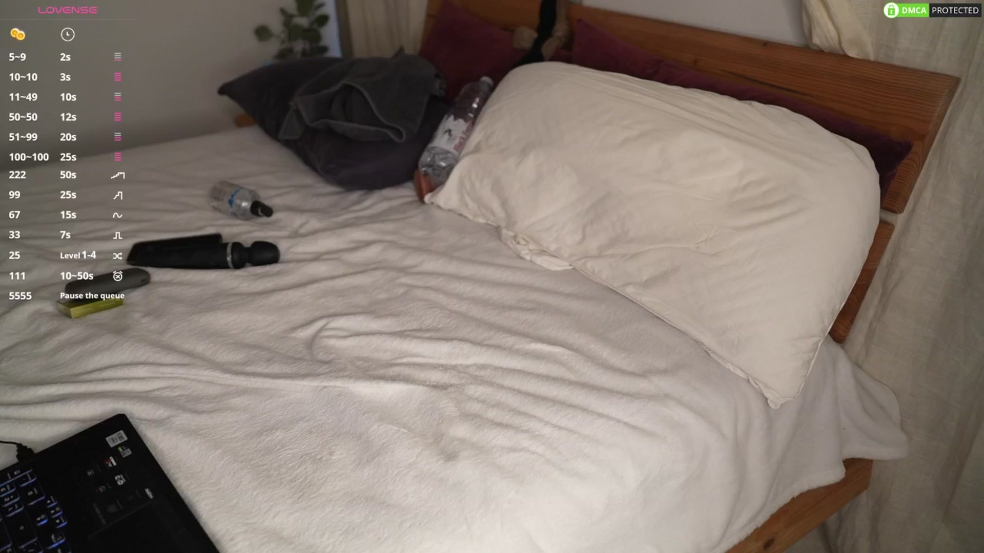 Gallery image thumbnail from AlecsaFox's myfreecams stream on, 05/18/2025, 13:59 image 4 of 20