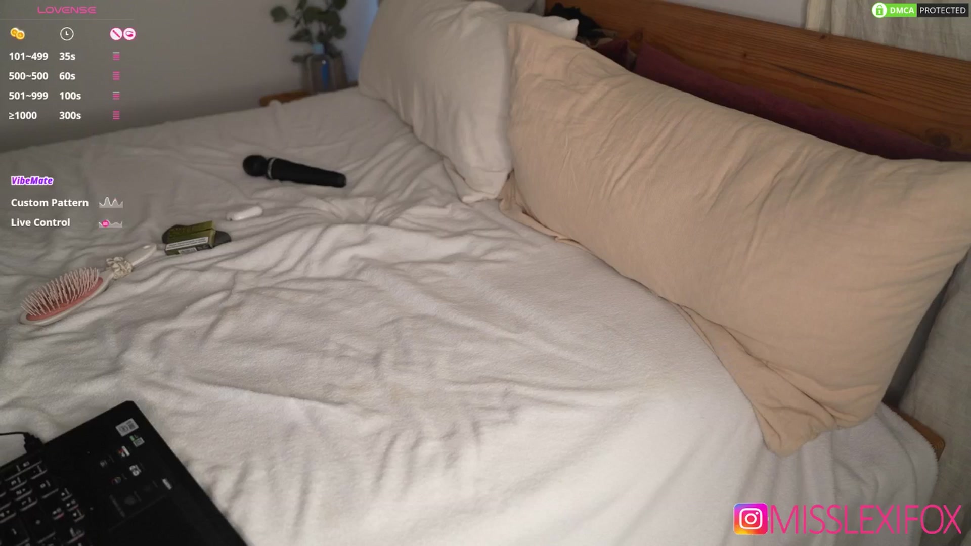 Gallery image thumbnail from AlecsaFox's myfreecams stream on, 06/04/2025, 13:49 image 14 of 20
