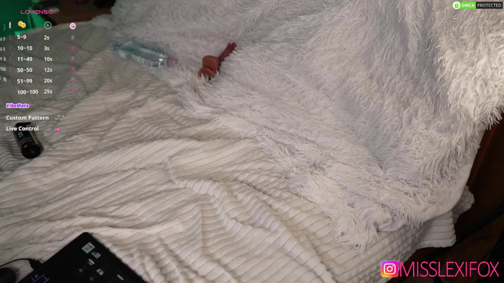 Gallery image thumbnail from AlecsaFox's myfreecams stream on, 02/15/2026, 11:41 image 3 of 20