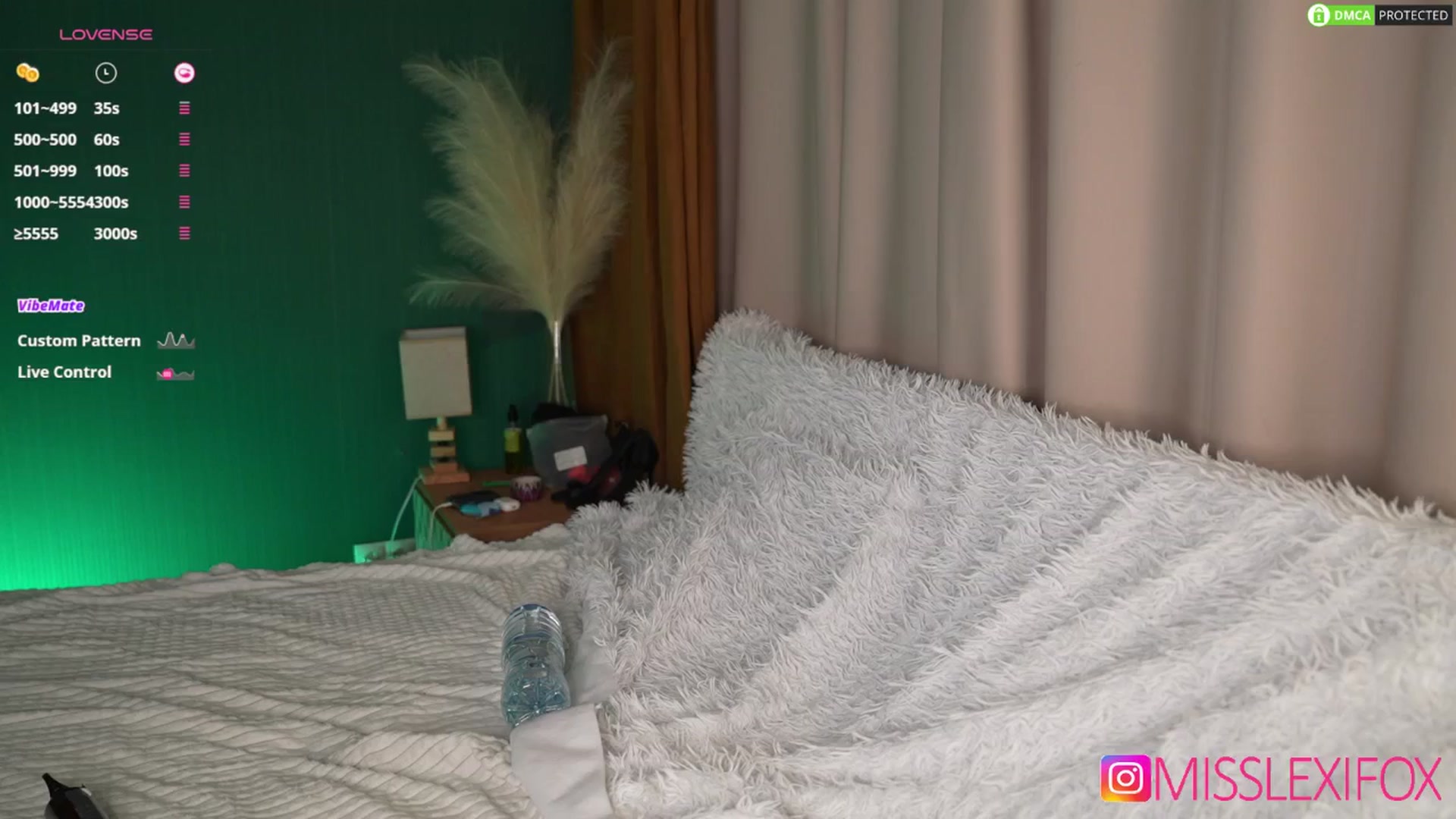 Gallery image thumbnail from AlecsaFox's myfreecams stream on, 02/21/2026, 12:39 image 1 of 20