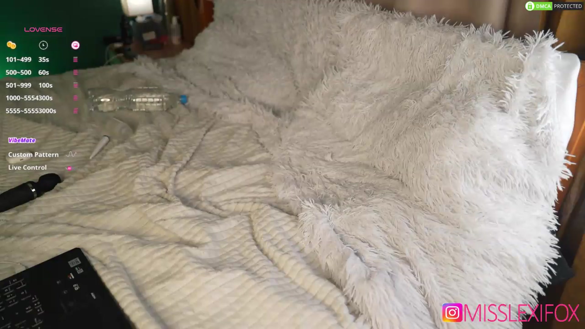 Gallery image thumbnail from AlecsaFox's myfreecams stream on, 06/13/2026, 14:12 image 18 of 20