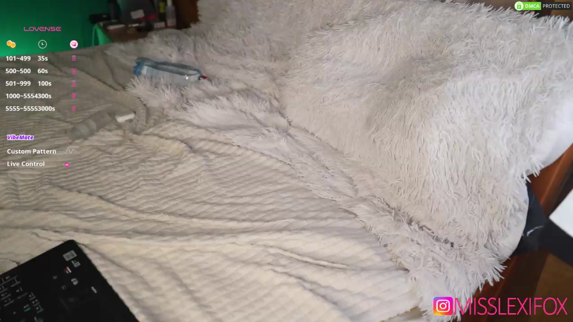 Gallery image thumbnail from AlecsaFox's myfreecams stream on, 06/21/2026, 18:54 image 6 of 20