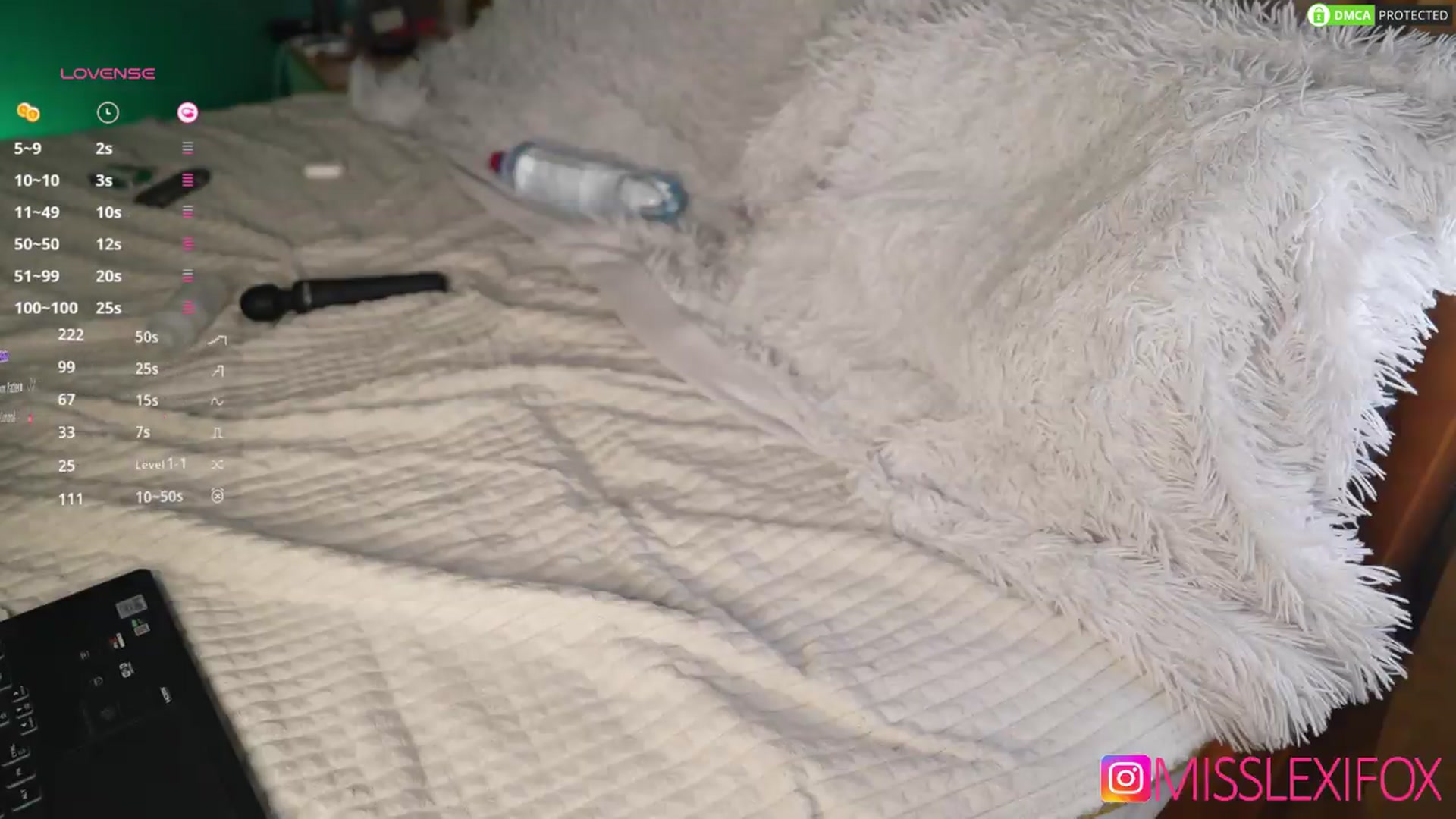 Gallery image thumbnail from AlecsaFox's myfreecams stream on, 06/22/2026, 14:09 image 6 of 20