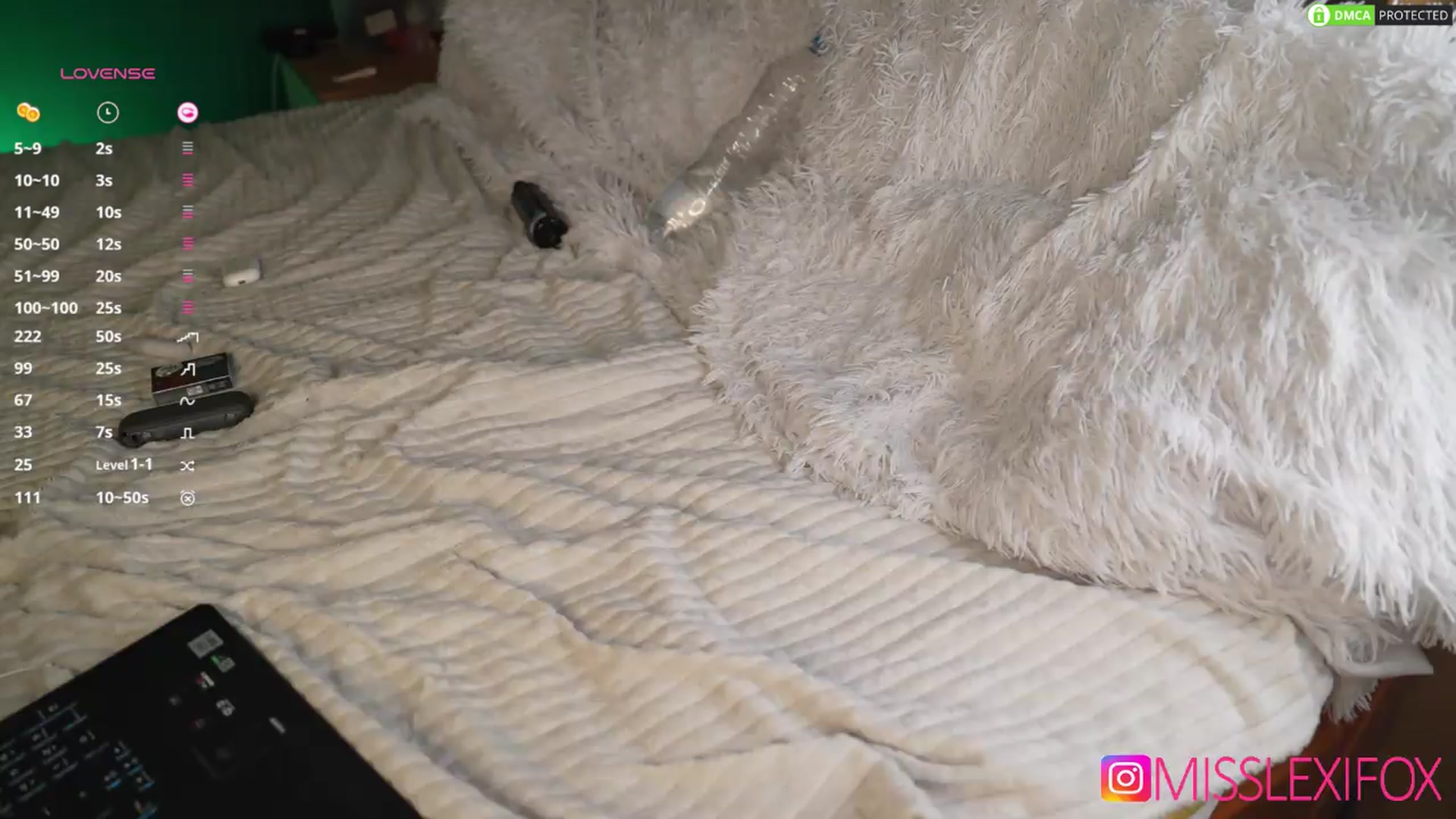 Gallery image thumbnail from AlecsaFox's myfreecams stream on, 07/08/2026, 20:25 image 7 of 20