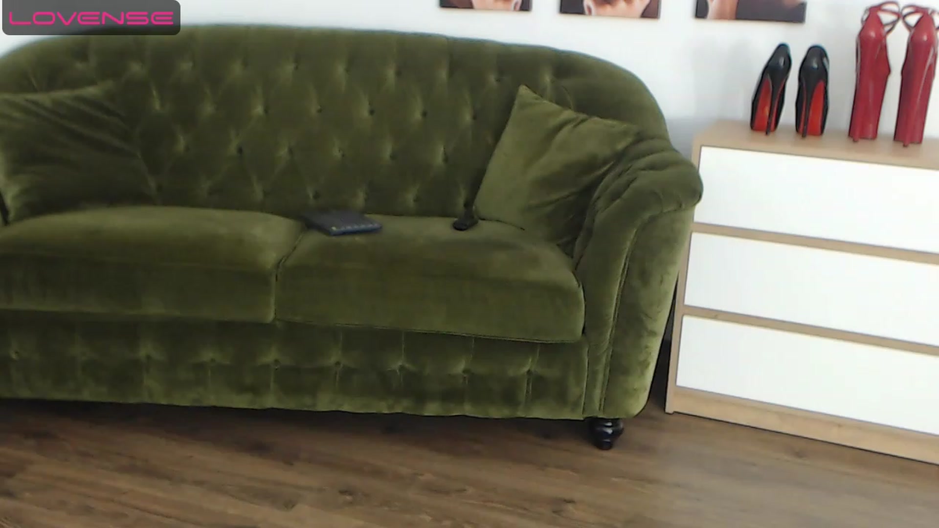 Gallery image thumbnail from Alecssalove's myfreecams stream on, 05/31/2023, 23:38 image 20 of 20