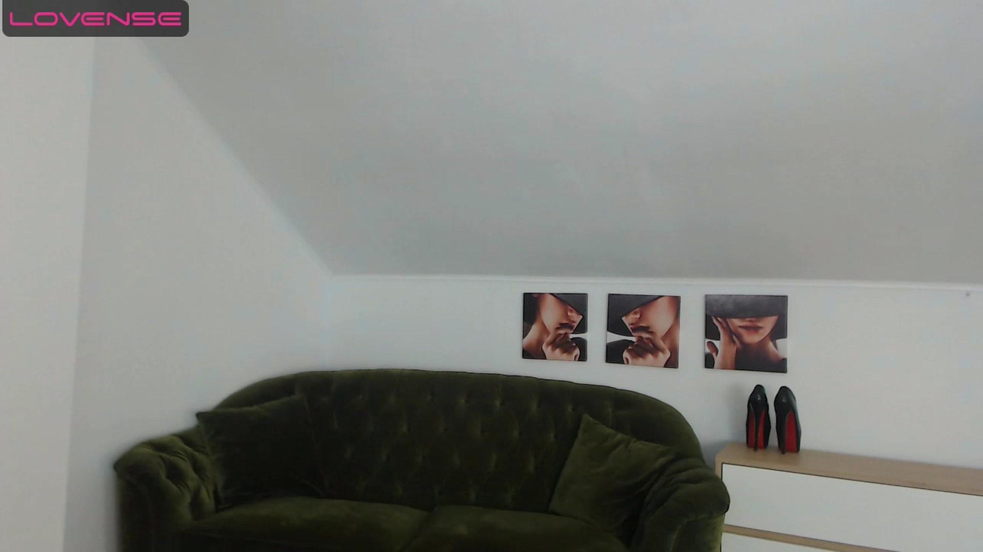 Gallery image thumbnail from Alecssalove's myfreecams stream on, 07/21/2023, 23:50 image 13 of 20