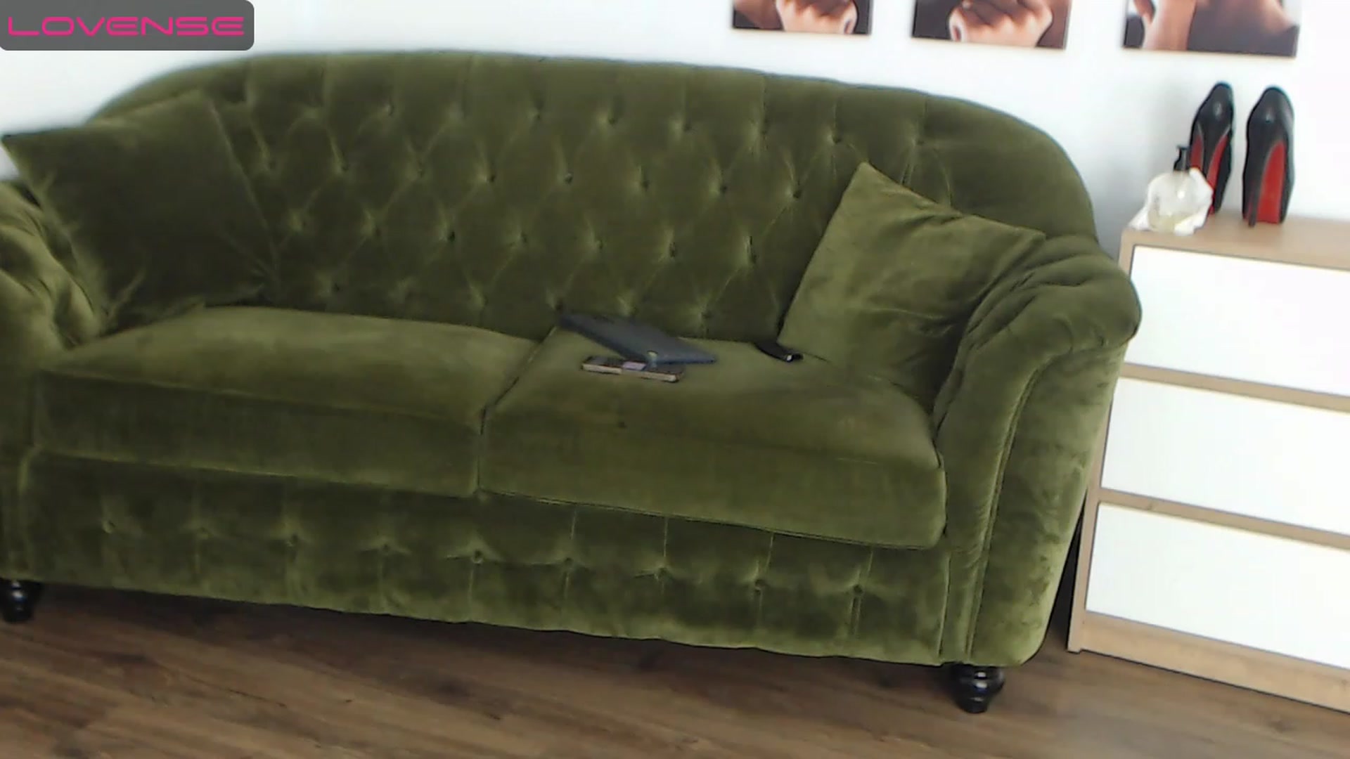 Gallery image thumbnail from Alecssalove's myfreecams stream on, 07/28/2023, 23:54 image 16 of 20
