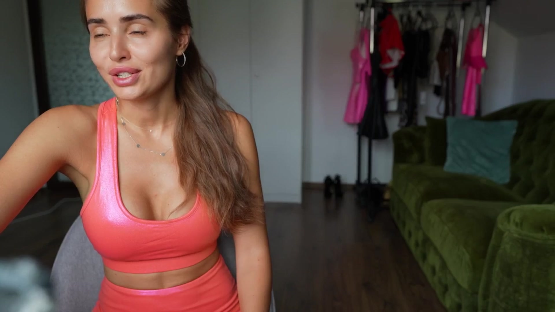 Gallery image thumbnail from Alecssalove's myfreecams stream on, 08/12/2024, 11:43 image 2 of 20