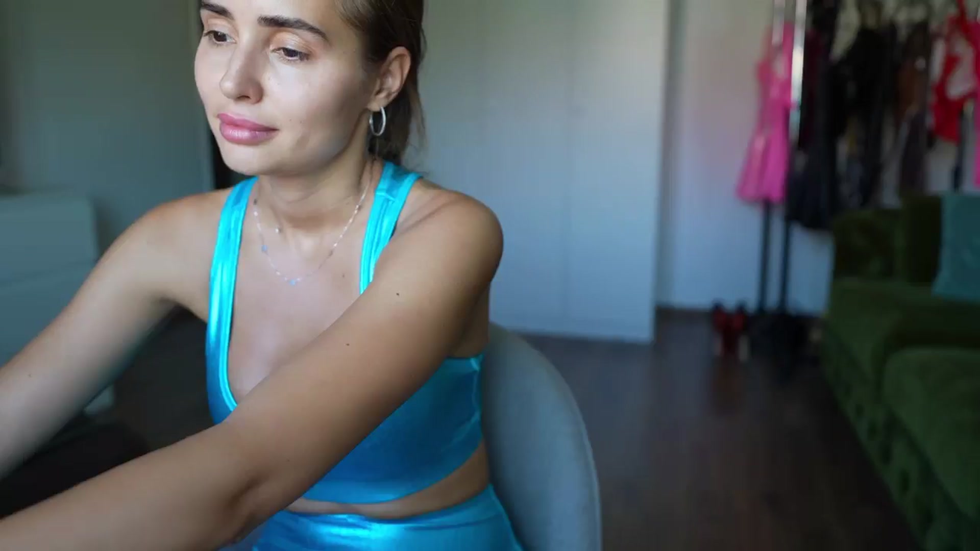 Gallery image thumbnail from Alecssalove's myfreecams stream on, 08/13/2024, 11:21 image 9 of 20