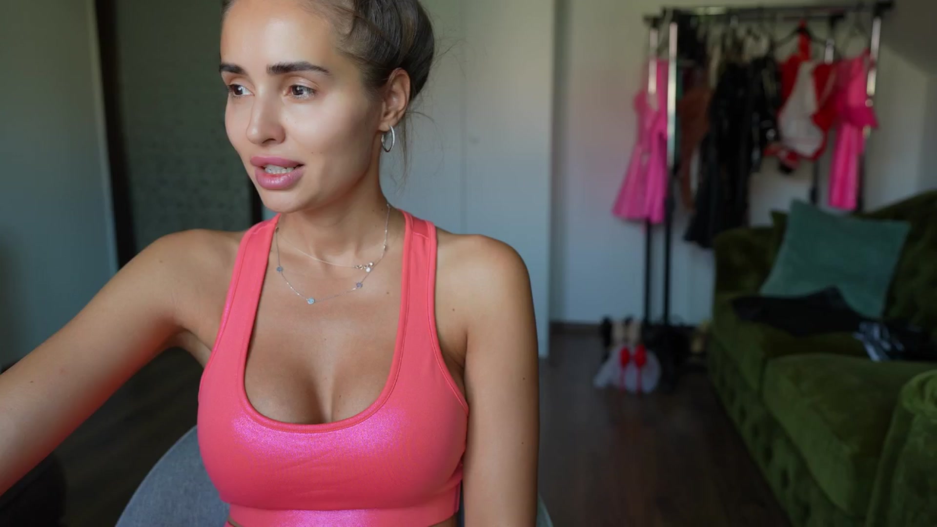Gallery image thumbnail from Alecssalove's myfreecams stream on, 08/16/2024, 11:04 image 1 of 20