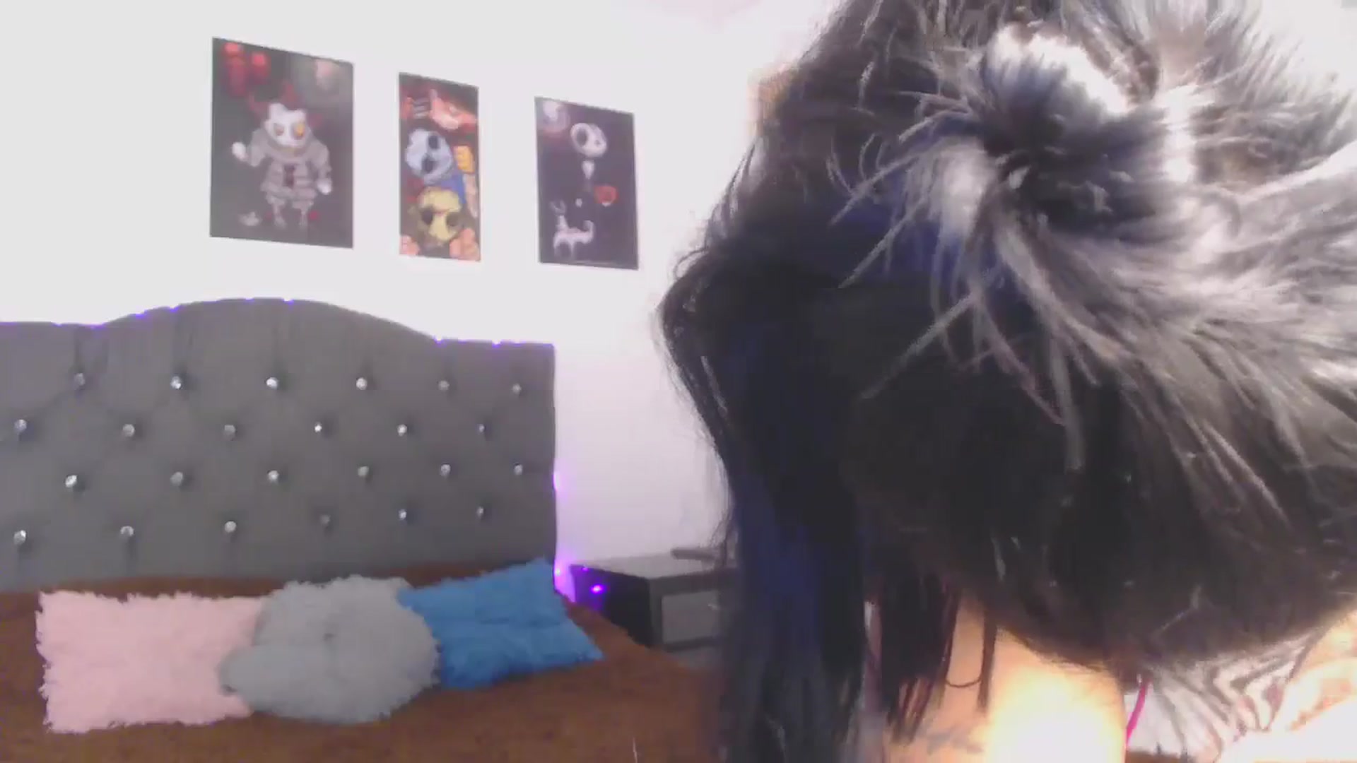 Gallery image thumbnail from Alee_18's myfreecams stream on, 07/24/2024, 06:15 image 16 of 20