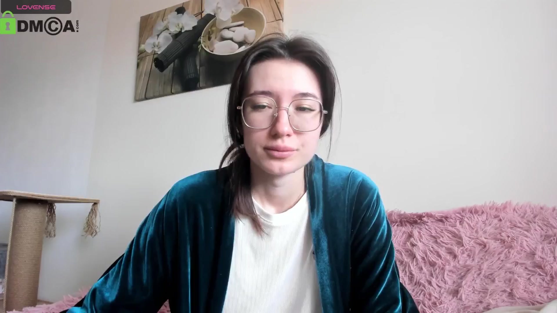 Gallery image thumbnail from Aleida__'s myfreecams stream on, 02/11/2026, 12:09 image 10 of 20
