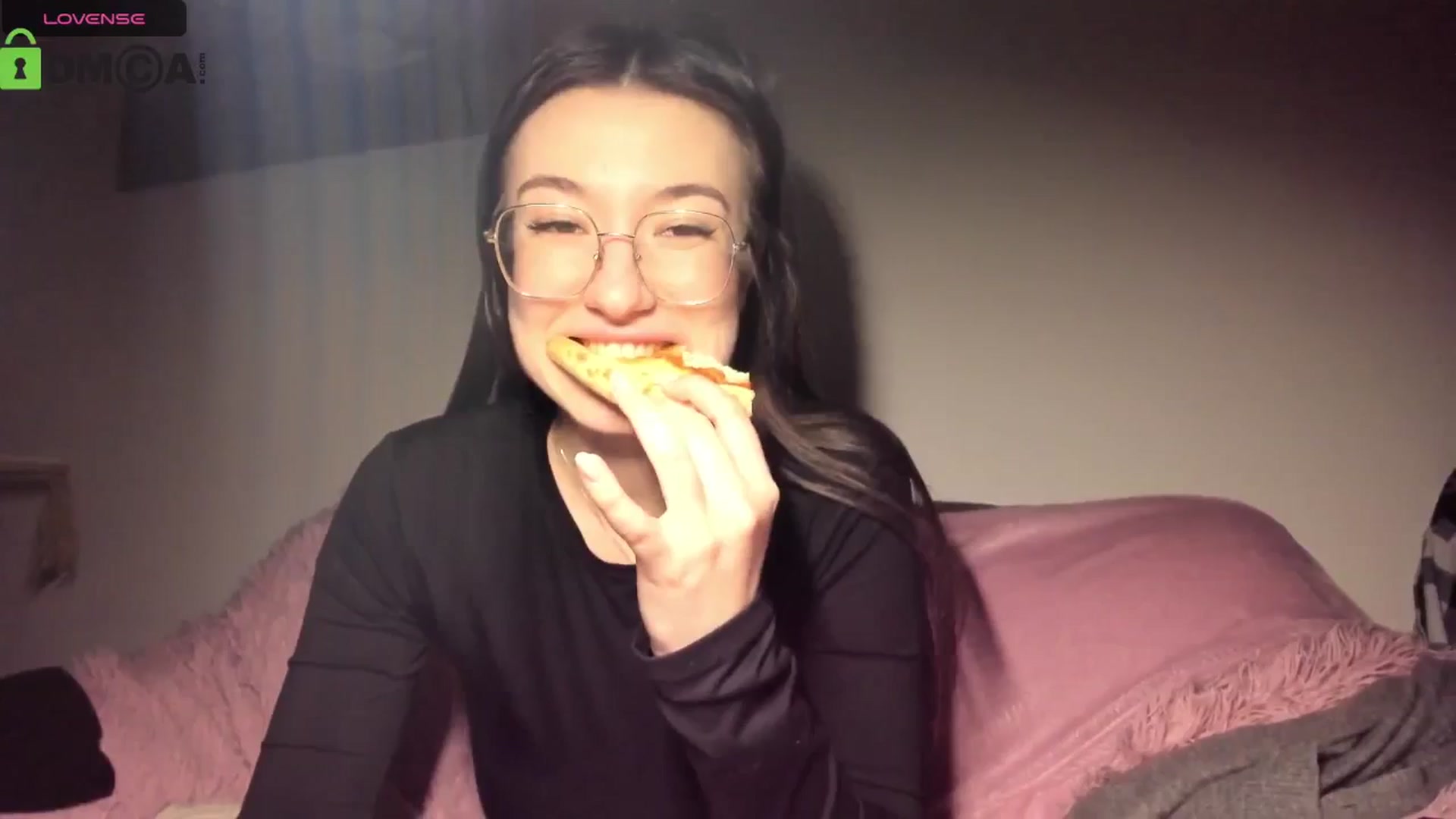 Gallery image thumbnail from Aleida__'s myfreecams stream on, 02/17/2026, 16:33 image 12 of 20
