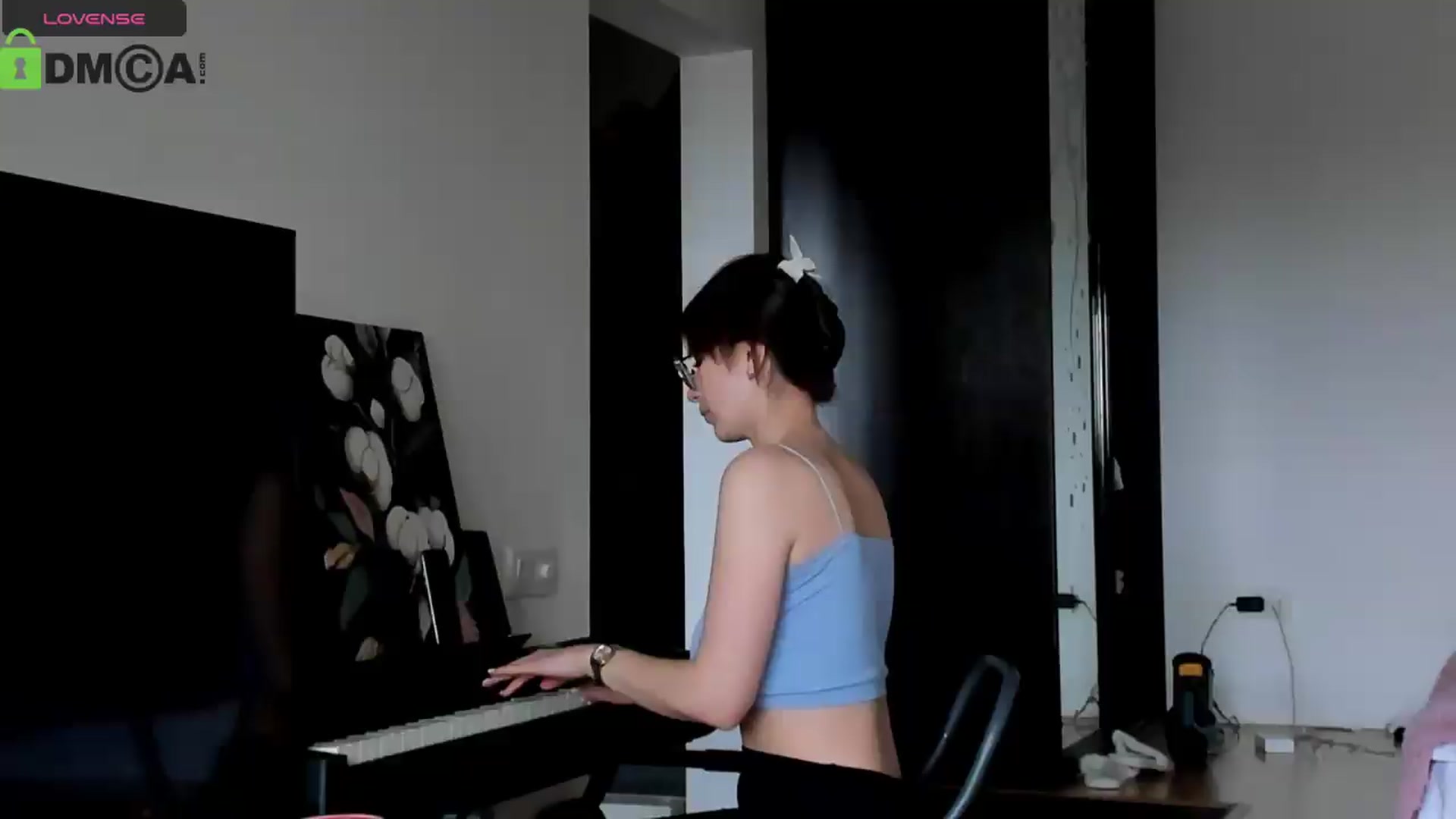 Gallery image thumbnail from Aleida__'s myfreecams stream on, 06/06/2026, 11:46 image 6 of 20