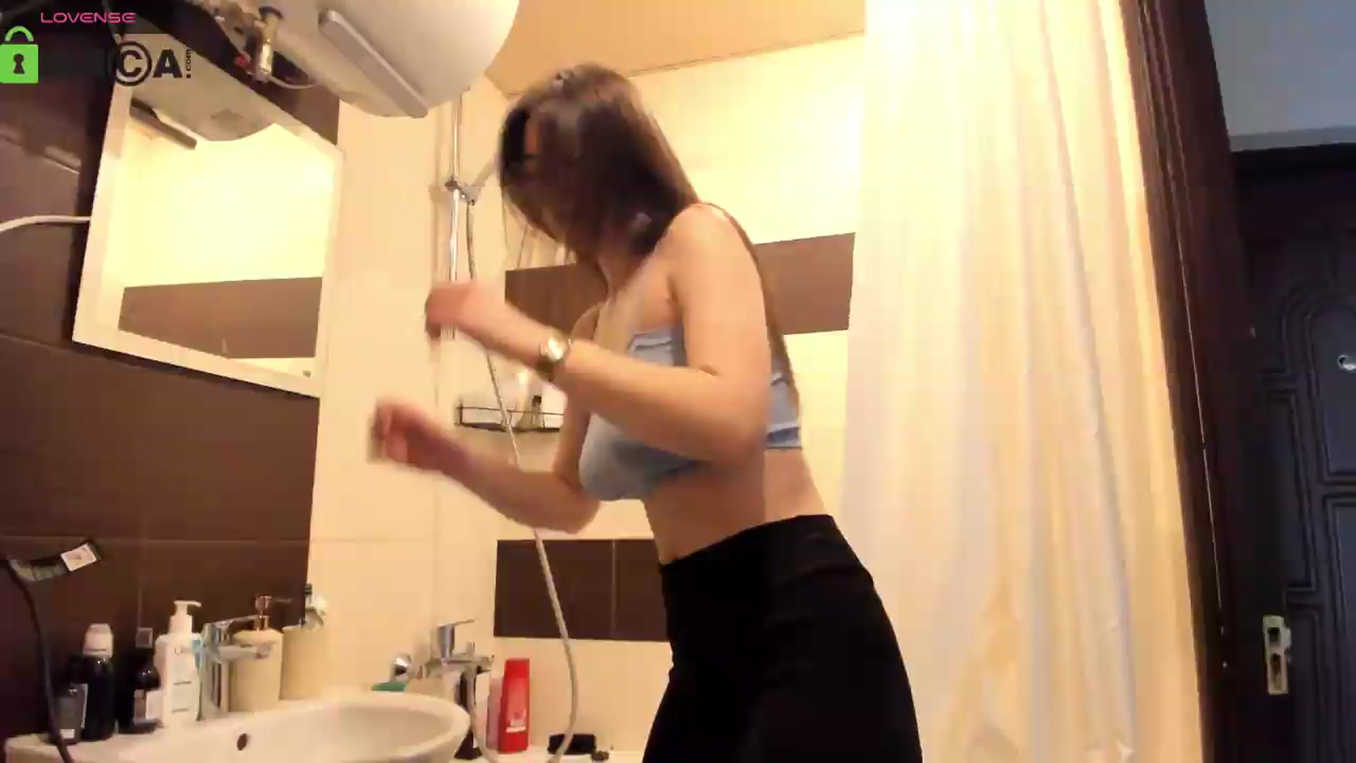 Gallery image thumbnail from Aleida__'s myfreecams stream on, 06/06/2026, 11:46 image 18 of 20