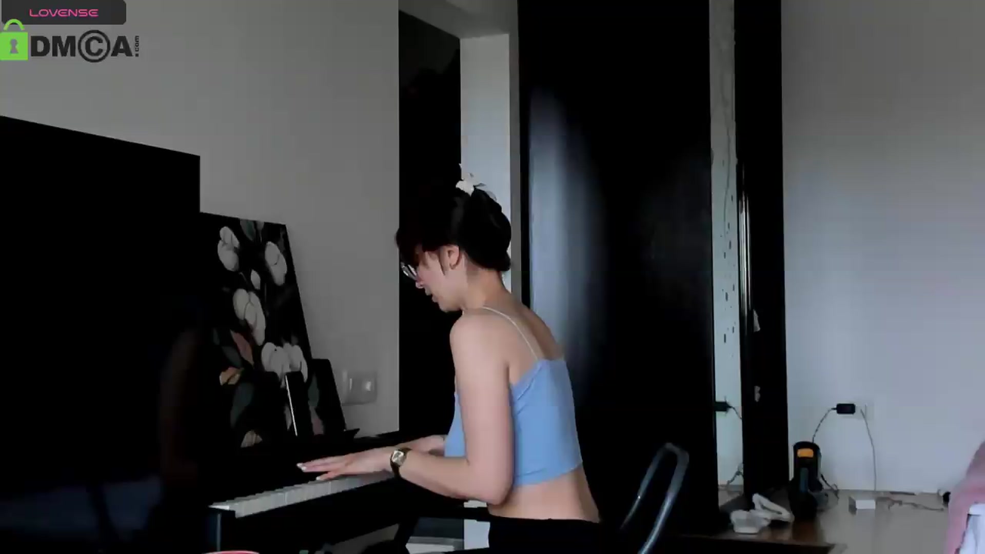 Gallery image thumbnail from Aleida__'s myfreecams stream on, 06/06/2026, 11:46 image 5 of 20