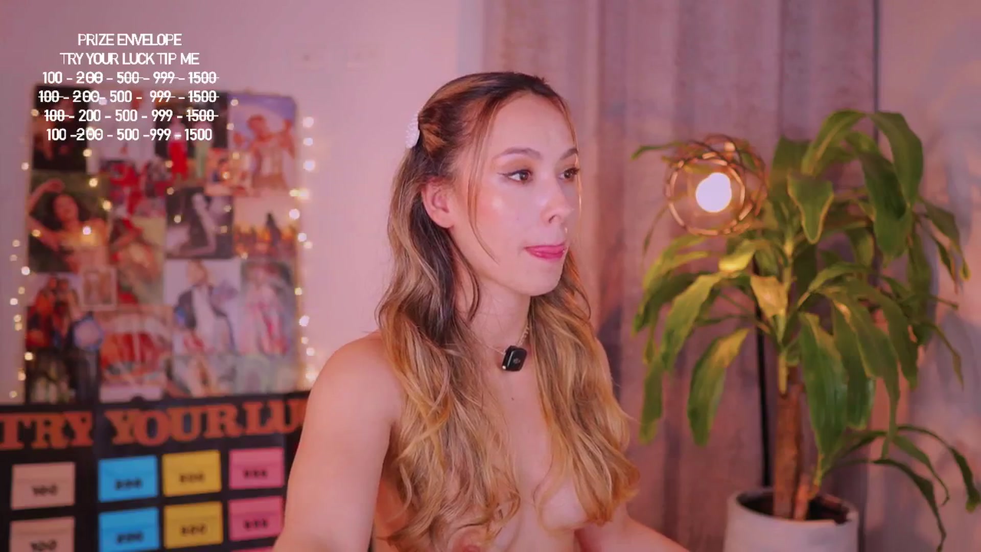 Gallery image thumbnail from AlejaBlonde's myfreecams stream on, 07/16/2025, 07:28 image 18 of 20