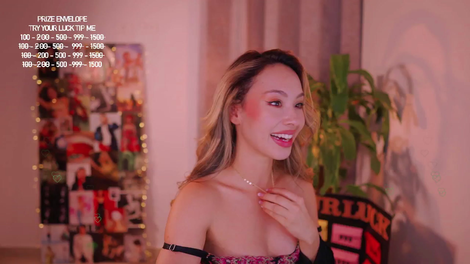 Gallery image thumbnail from AlejaBlonde's myfreecams stream on, 08/01/2025, 24:05 image 3 of 20
