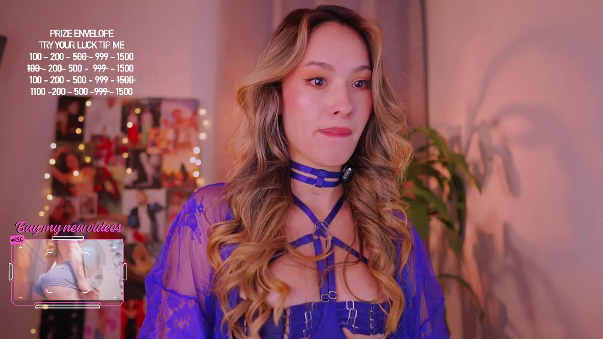 Gallery image thumbnail from AlejaBlonde's myfreecams stream on, 08/14/2025, 06:40 image 6 of 20
