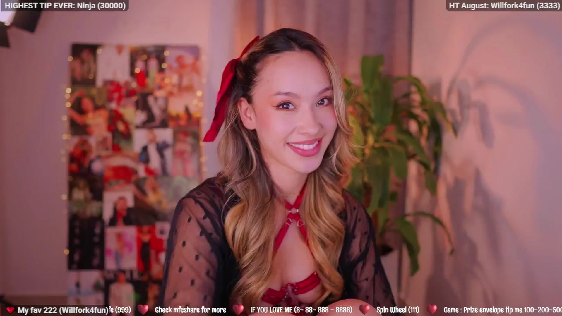 Gallery image thumbnail from AlejaBlonde's myfreecams stream on, 08/18/2025, 03:31 image 5 of 20