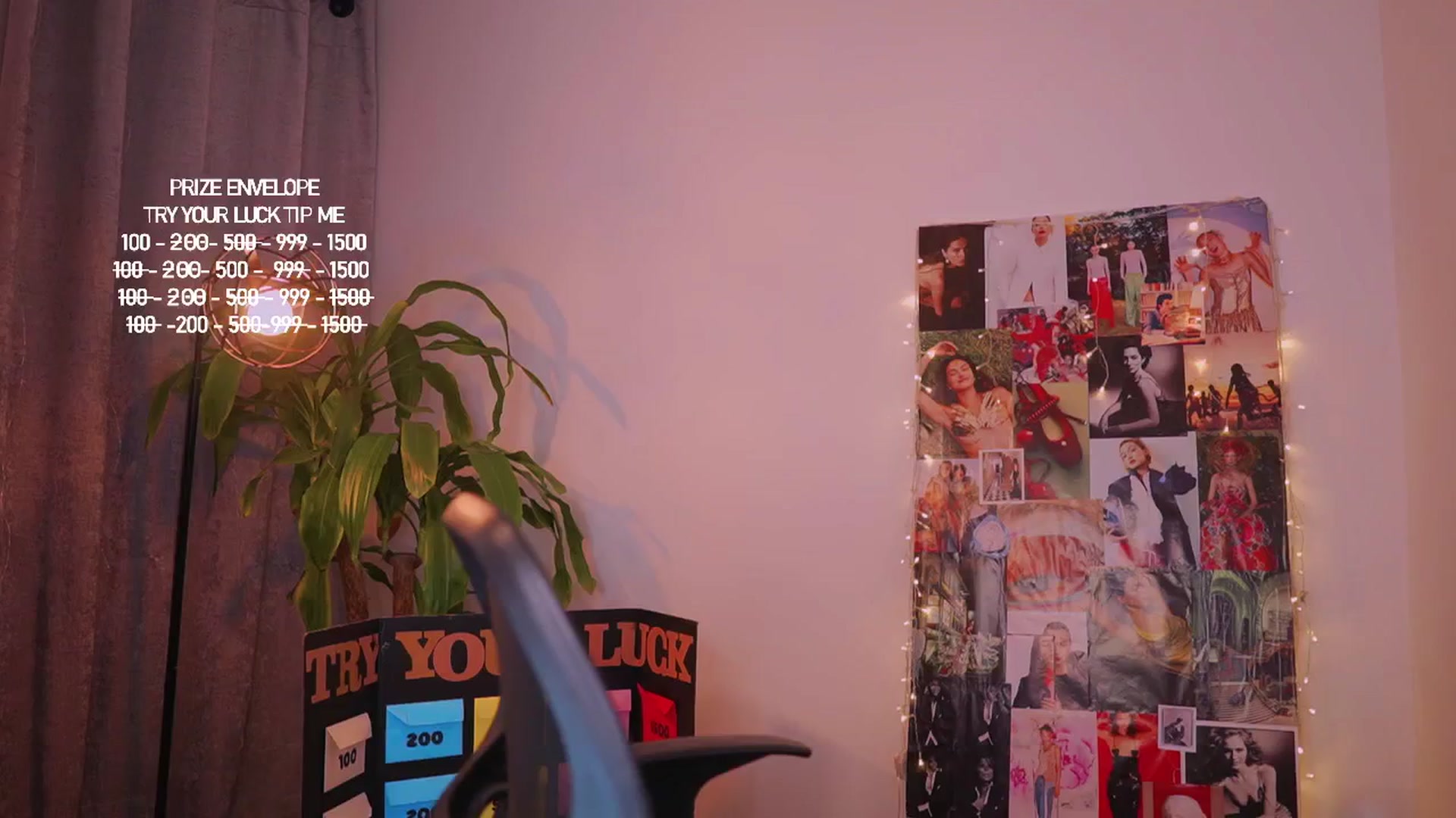 Gallery image thumbnail from AlejaBlonde's myfreecams stream on, 10/22/2025, 06:49 image 10 of 20