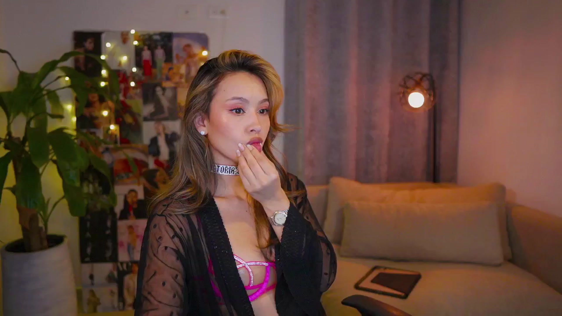 Gallery image thumbnail from AlejaBlonde's myfreecams stream on, 02/09/2026, 08:03 image 1 of 20